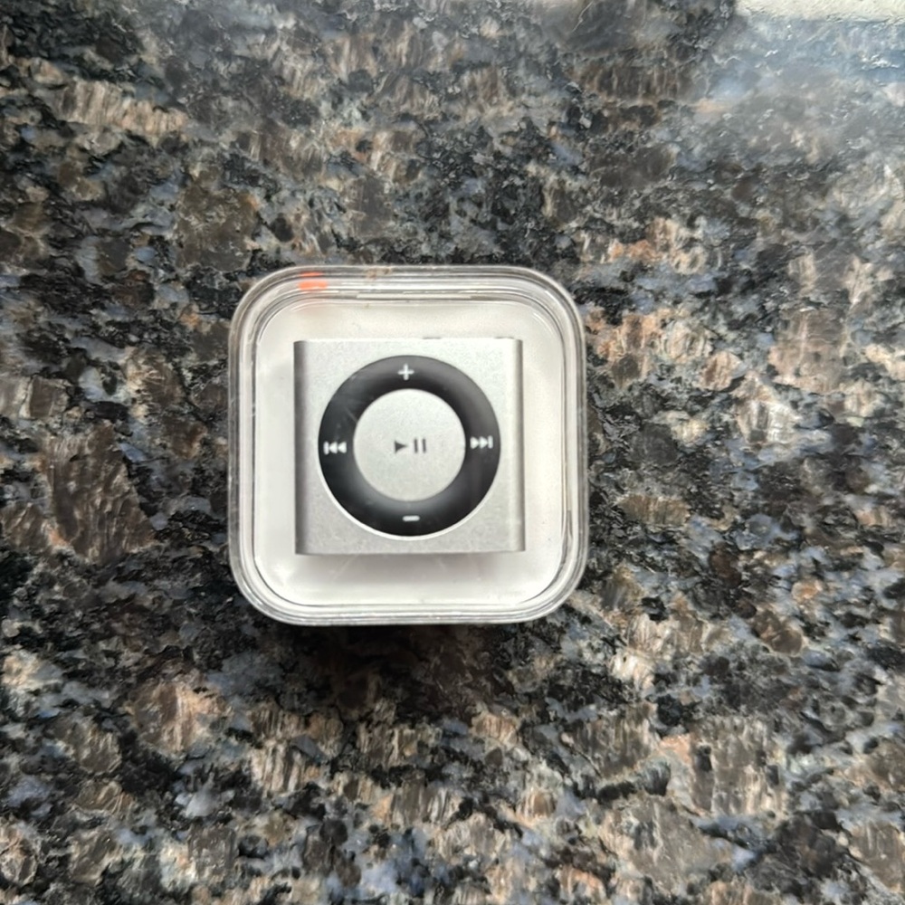 2GB iPod shuffle